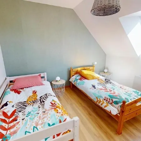 De La Durantais Holiday home Epiniac